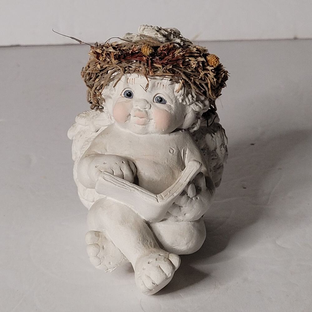 Adorable Dreamsicles Cherub Angel 'Teacher's Pet' Figurine 4x4